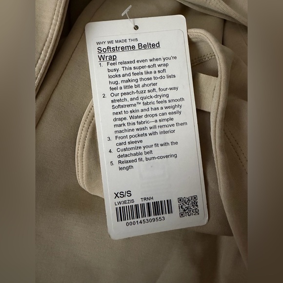 NWT Lululemon Softstreme Belted Wrap Trench Size XS/S NEW - Picture 9 of 10